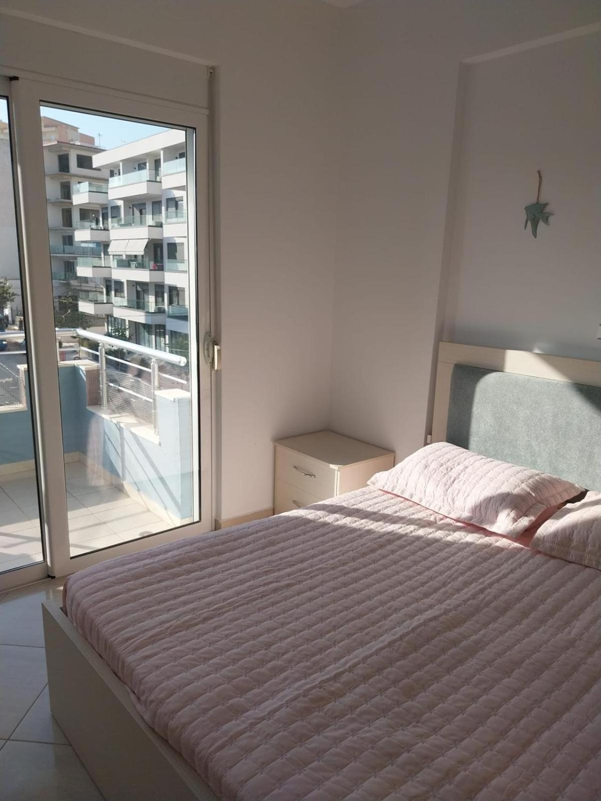 Susy Sea View Apartment Sarande Exterior photo
